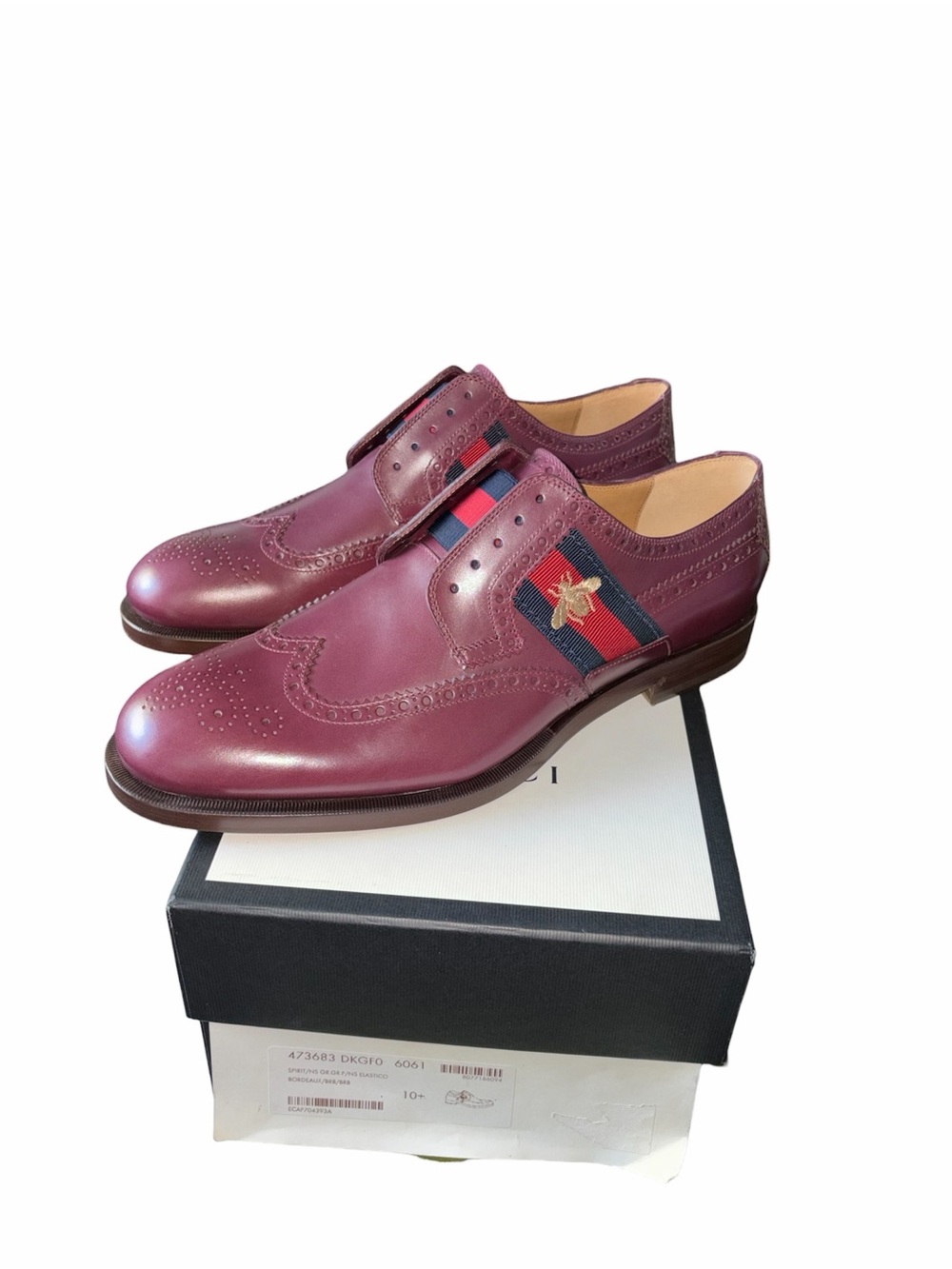 Gucci Men's Burgundy Wingtip Oxfords with Signature Web and Bee size 10.5